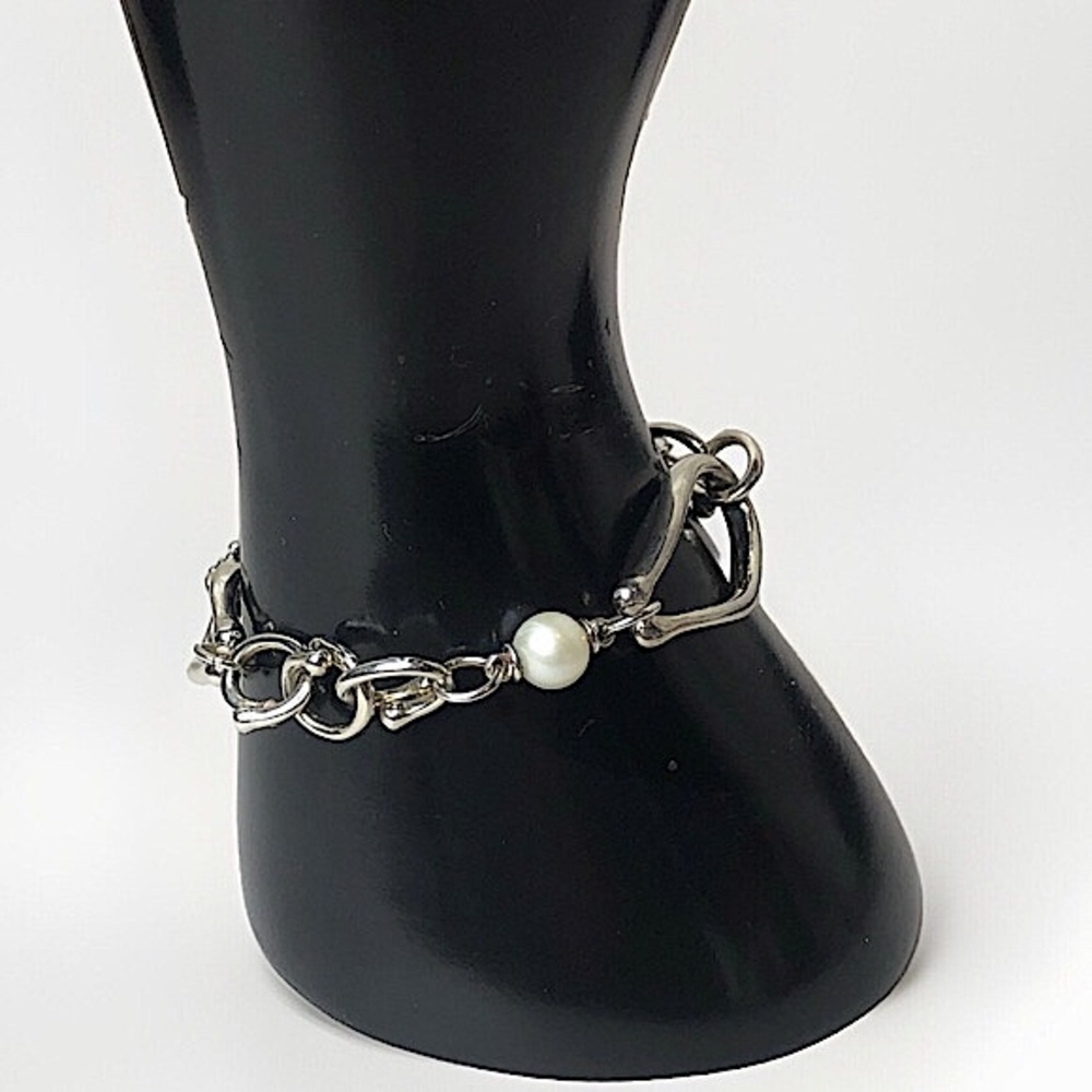 MICHAEL DAWKINS Sterling Silver Caviar Pearl Starry Night Link Toggle Bracelet